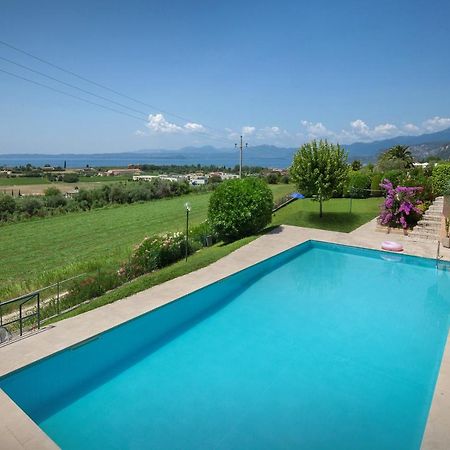 Apartment Prefontana With Pool Бардолино Екстериор снимка