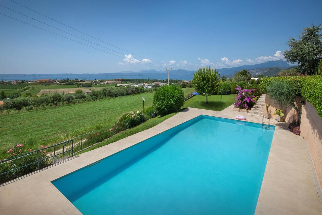 Apartment Prefontana With Pool Бардолино Екстериор снимка
