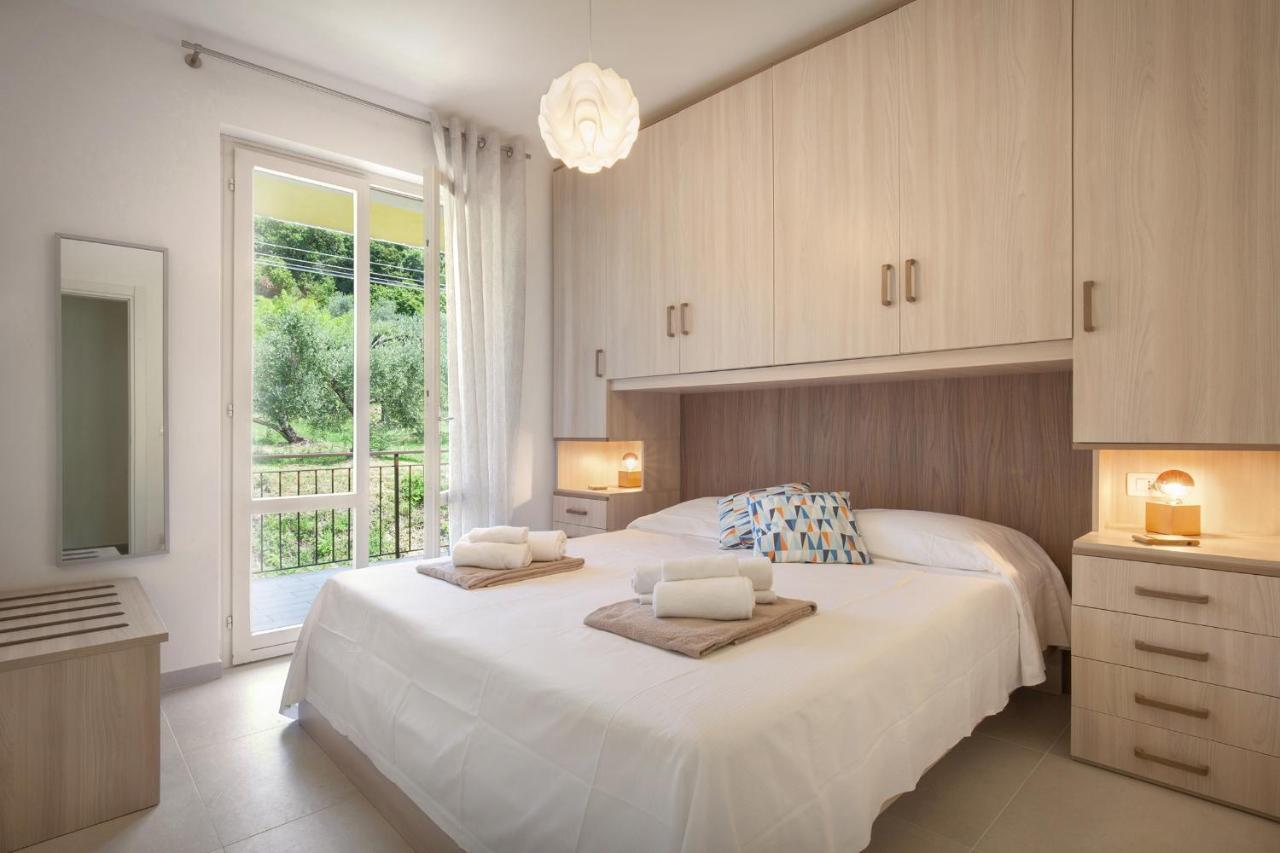 Apartment Prefontana With Pool Бардолино Екстериор снимка