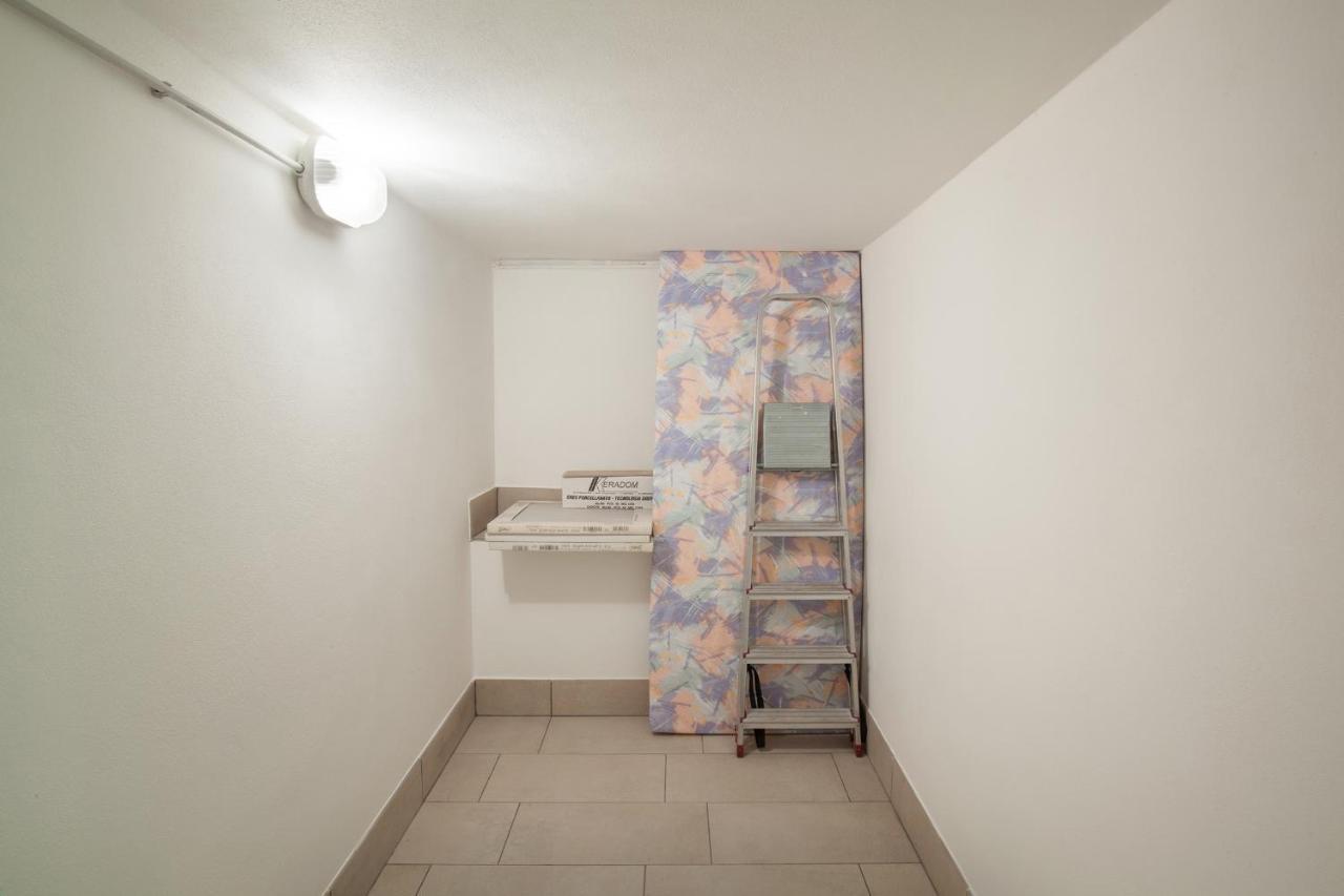 Apartment Prefontana With Pool Бардолино Екстериор снимка